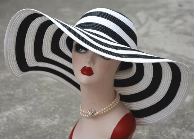 Foldable Oversized Huge Wide Brim